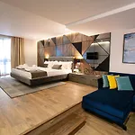 Hotel Sokrati